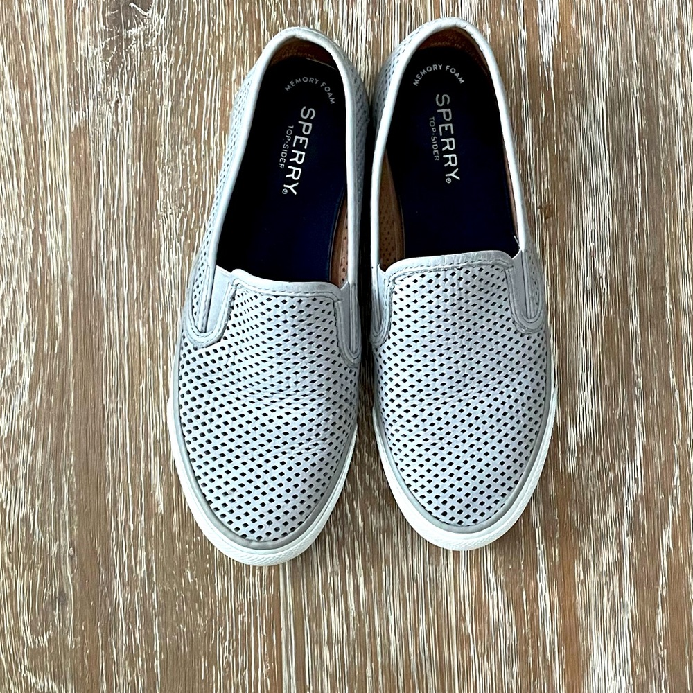 Sperry shoes
